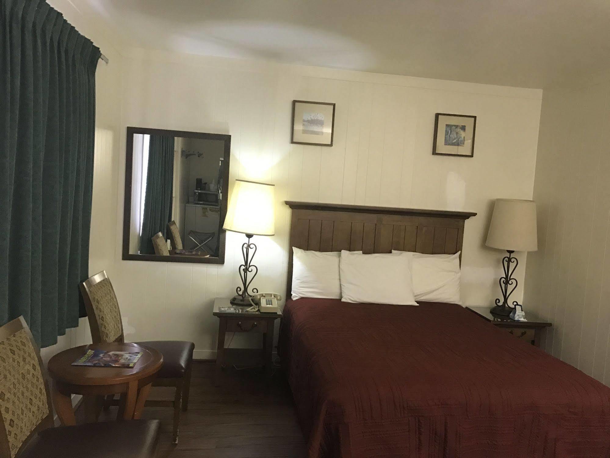 Canyonlands Motor Inn Monticello Extérieur photo